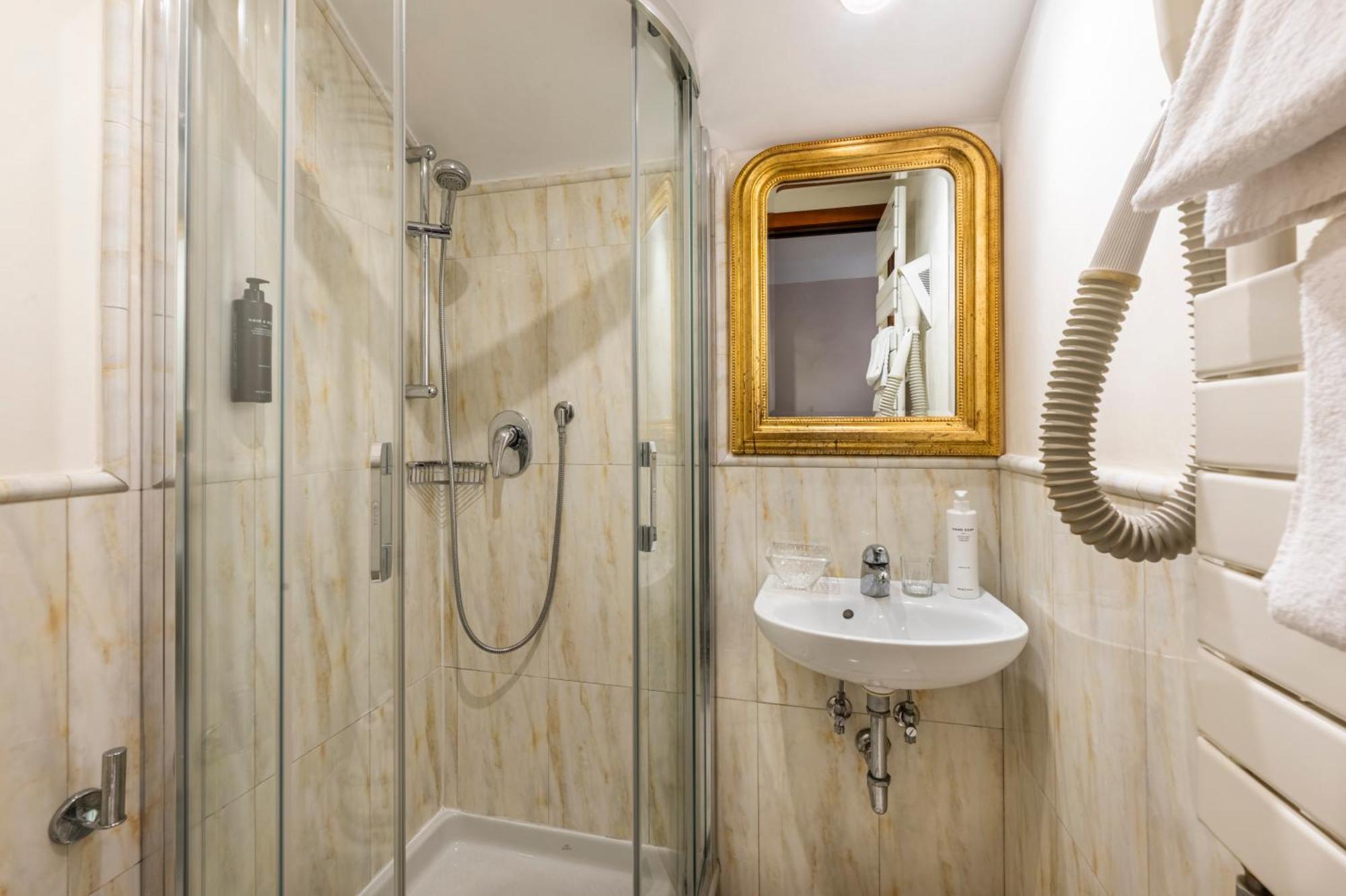 Casa Verardo Residenza D'epoca Hotel 3*