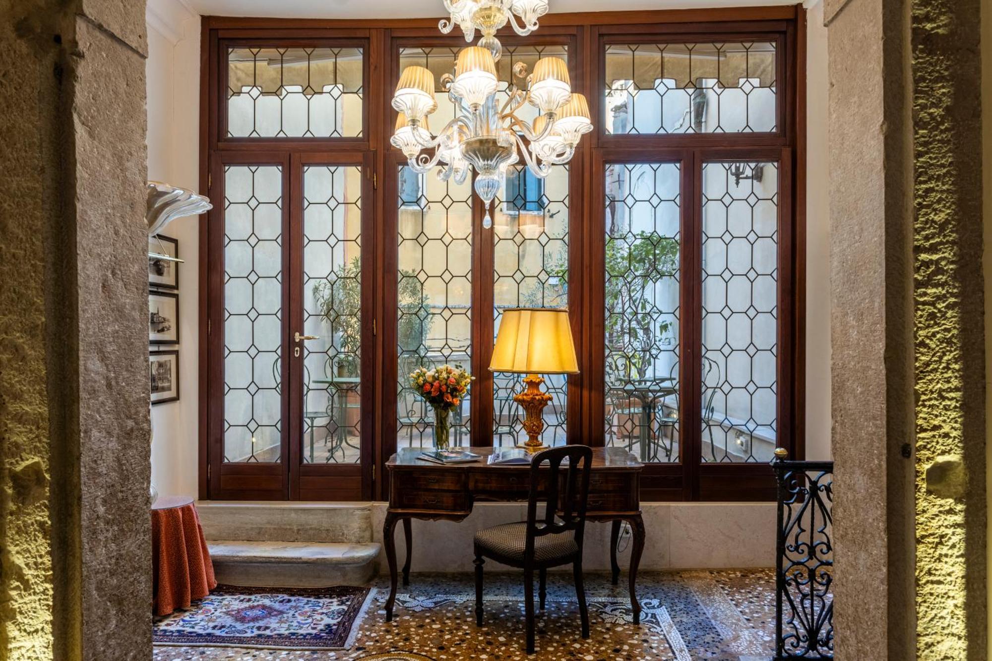 Casa Verardo Residenza D'epoca Hotel 3*